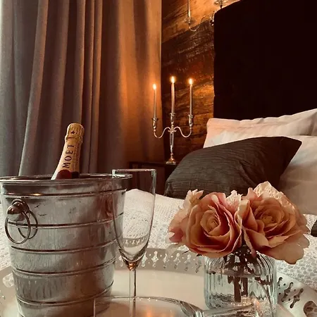 Ferienhaus Luxury House & Glamping Teşila