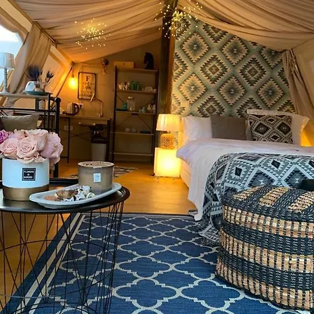 Luxury House & Glamping Teşila